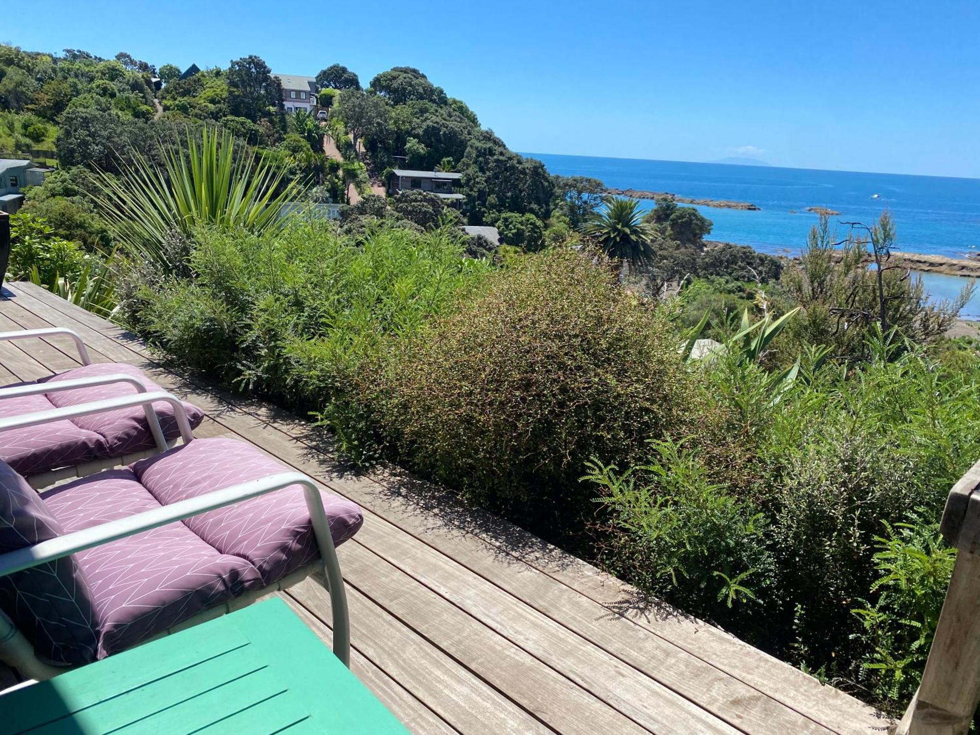 Kereru Cabin - Spectacular Seaviews, Rustic, Glamping Eco Adventure Palm Beach Buitenkant foto
